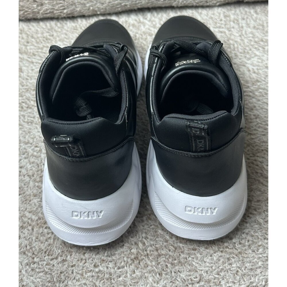 NEW DKNY Decorah Black Athletic Chunky Sole Shoes Womens Sneaker Size 10 - Picture 5 of 15
